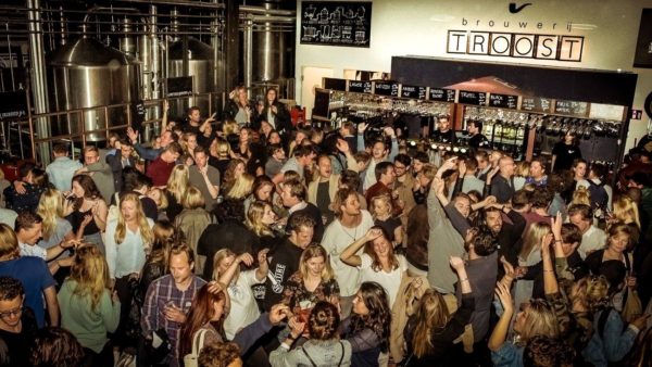 Reserveren bij Brouwerij Troost